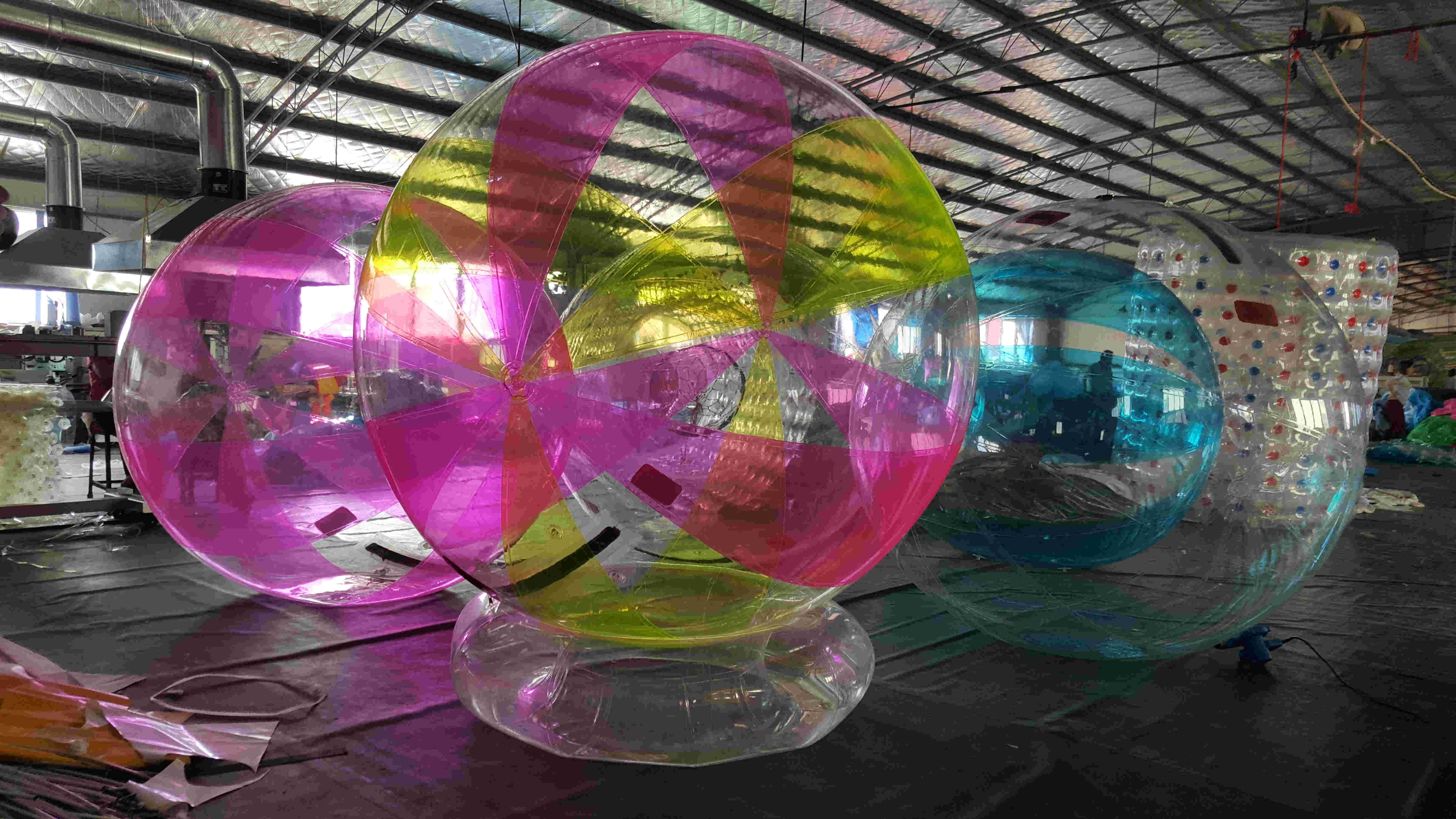 克拉玛依景区采购水上步行球